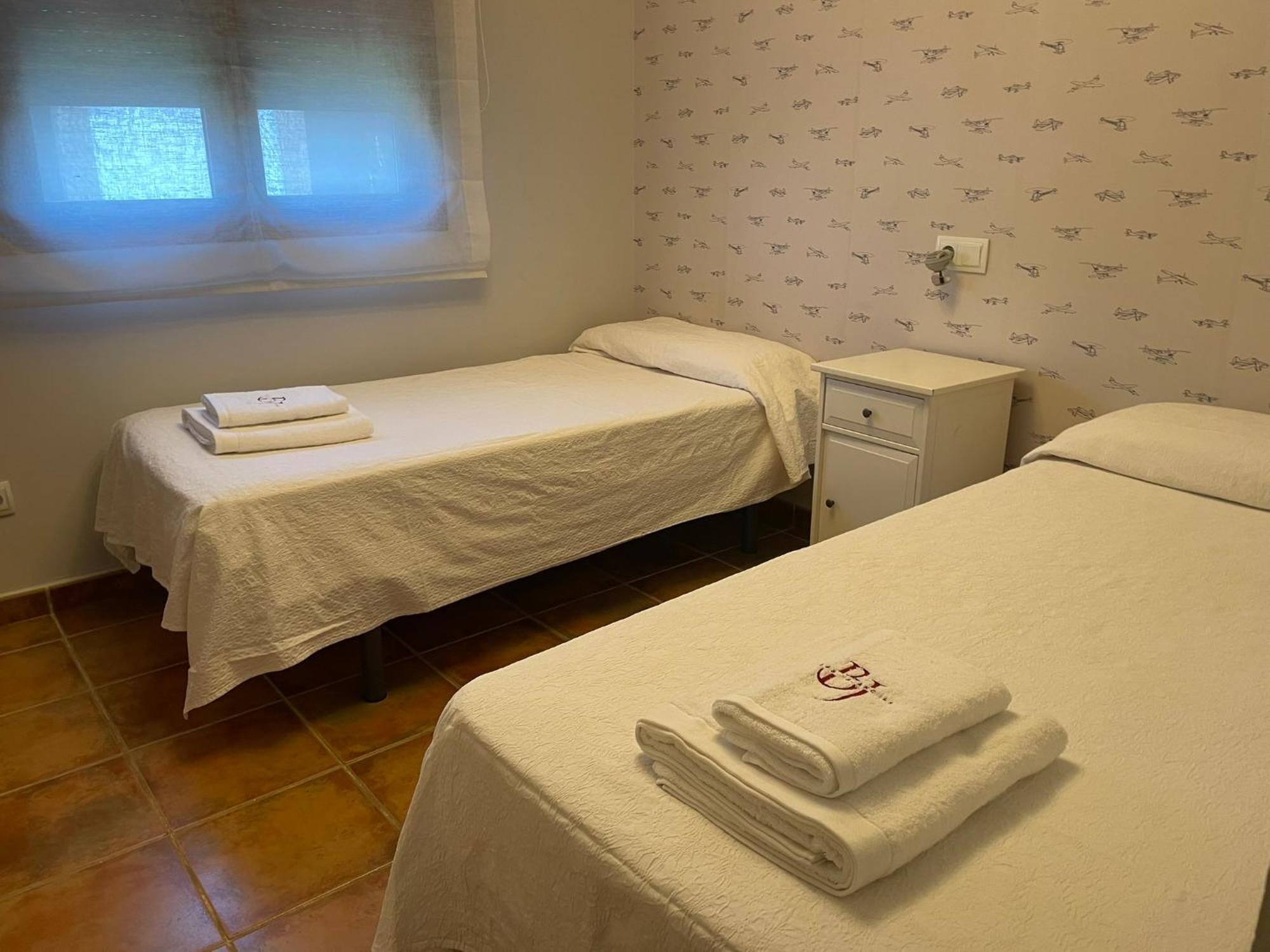Casa En Ruta De La Plata Con Piscina Comunitaria Βίλα Guillena Εξωτερικό φωτογραφία