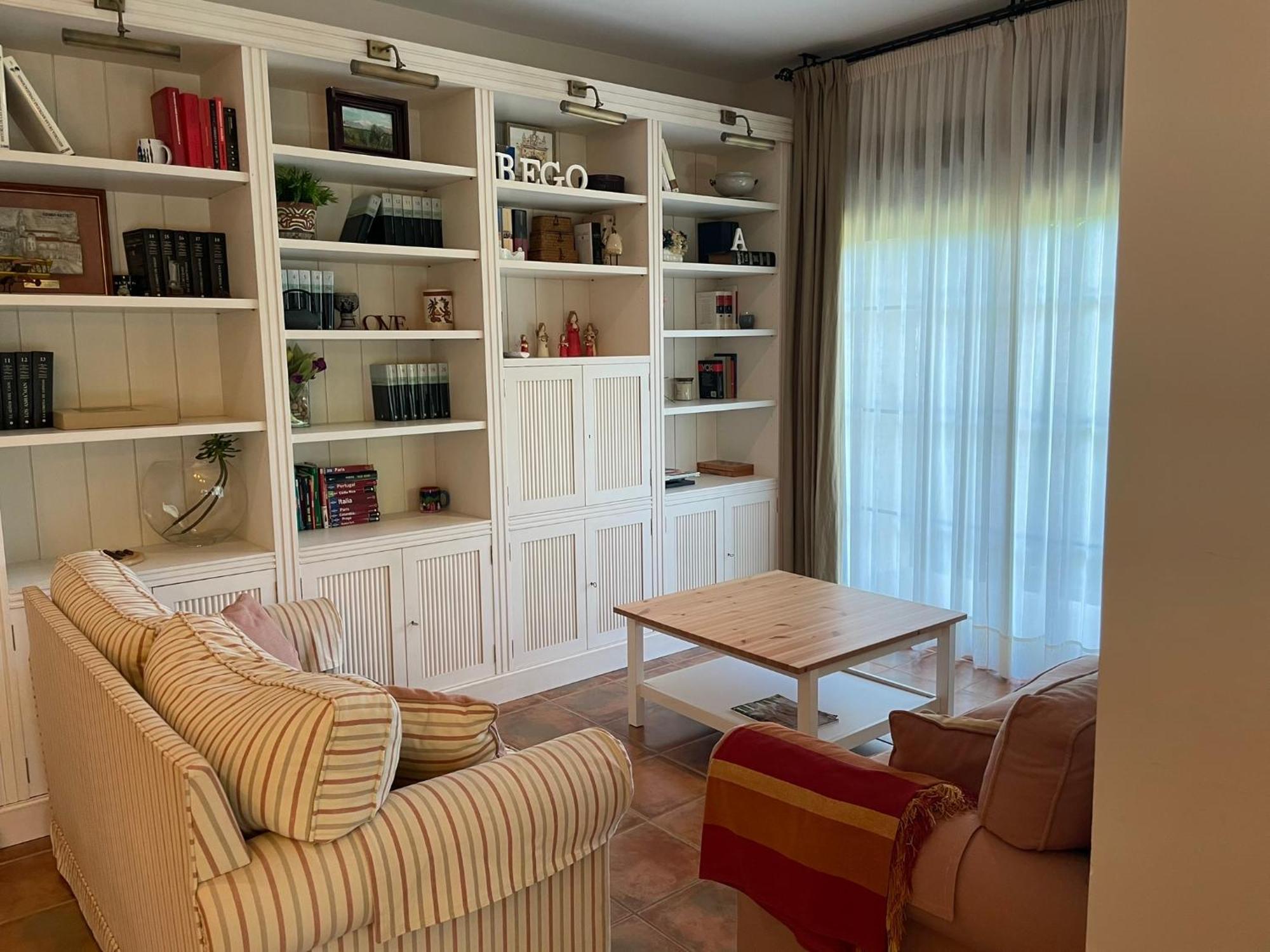 Casa En Ruta De La Plata Con Piscina Comunitaria Βίλα Guillena Εξωτερικό φωτογραφία
